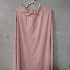 可愛いピンクの、マキシスカートです。スウェット素材なので、着やす...