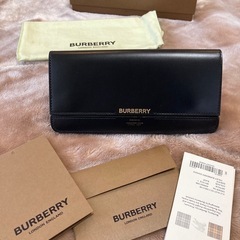 貴重美品箱付きBURBERRYバーバリー 小銭入れ有レディースレザーふた型長財布