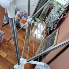 ニトリ物干しラックの画像