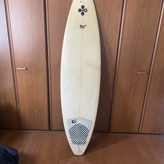 値下げしました　サーフボード　ハードケースのセットですの画像