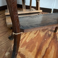 鎌倉彫のサイドテーブル　お値下げしましたの画像