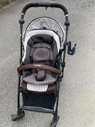 コンビ　スゴカルSwitch　アカチャンホンポ限定　ベビーカー