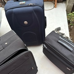スーツケースの画像