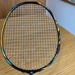 バドミントンラケット　ASTROX88D PRO 修理品　の画像