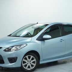 マツダ デミオ  １３Ｓ⭐さわやかなブルー色🩵自社ローンのオトロンです🚗🎵の画像