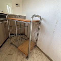 キッチン収納ラックの画像