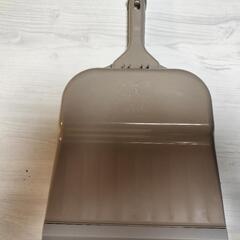 【試しばきのみ】自立する塵取りの画像