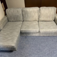【急募】3人がけ ソファー カバー取り外し、丸洗い可能🙆‍♀️ の画像