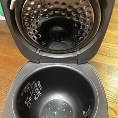 ZOJIRUSHI炊飯器の画像