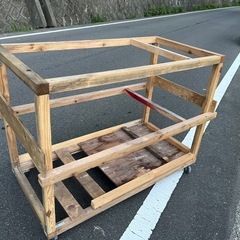 木製ラック キャスター付き 端材で適当に作った物w