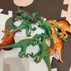 恐竜フィギュア9体