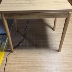 ほぼ新品　コタツ　布団付き