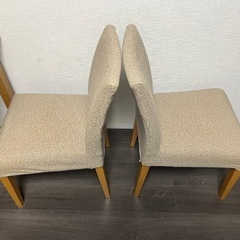 無印ダイニングテーブル正方形　無垢材オーク80×80の画像
