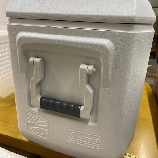 【Coleman クーラーボックス 66.2L】クリーニング済み【管理番号13108】