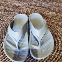 サンダル100円ショップで購入