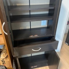 食器棚タダで引き取って欲しいですの画像