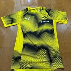最終値下げサッカー　ドルトムント　練習着