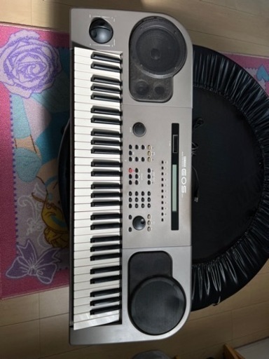 YAMAHA のシンセサイザー　EOS B500動作品　内蔵電池交換済み