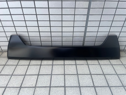 ハイエース　フロント　グリル　カバー　新車外し