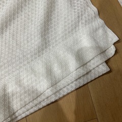 レースカーテン 100cm × 101cmの画像