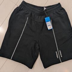 adidas　アディダス　ハーフパンツ厚手　Lサイズ　新品未使用...