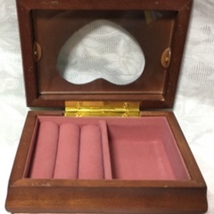 ジュエリーケースの画像