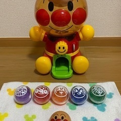 アンパンマン　ガチャころりん