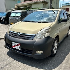 トヨタ　アイシス　PLATANA GED