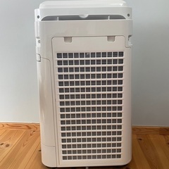 シャープ　加湿空気洗浄機の画像