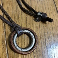 革製ネックレス　2本の画像