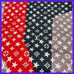 値下げしました　LOUIS VUITTON モノグラムスター ロゴ 総柄 星柄 ルイヴィトン　Tシャツ　カットソー　15万円ほどの品の画像