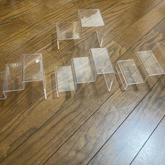 ダイソー　ディスプレイスタンド　２段×１　３段×３の画像