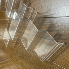 ダイソー　ディスプレイスタンド　２段×１　３段×３の画像