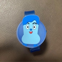 光るコッシー腕時計の画像