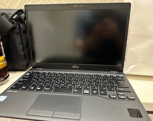 富士通　LIFEBOOK U939