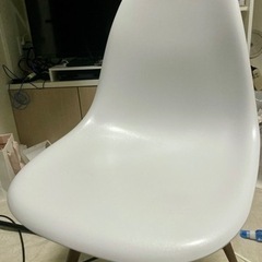 【積み込み手伝います！】椅子 イームズチェア 白【近日中！】