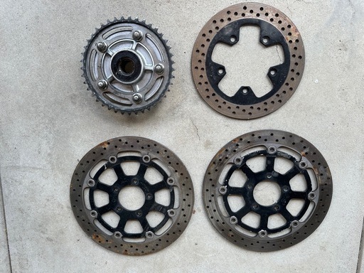 スズキgsx 1400ブレーキローター前後