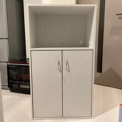 【新品未使用半額】食器棚　組み立て済み＊10/16まで掲載