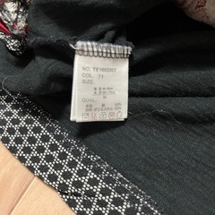 和柄Tシャツの画像