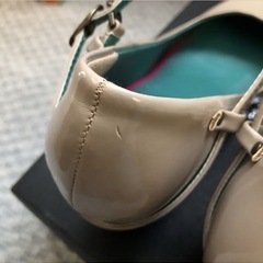 cocue エナメル パンプス 22.5〜23cmの画像