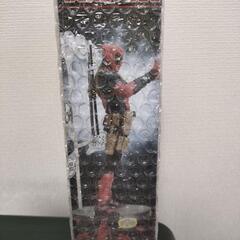 マーベルコミックス　ルミナスタ　デッドプール　　フィギュア　MARVEL COMICS luminasta DEADPOOLの画像