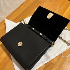 [美品] FURLA レザーショルダーバックの画像