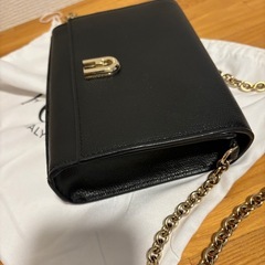 [美品] FURLA レザーショルダーバックの画像
