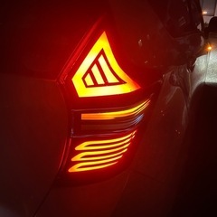 E12ノートシーケンシャルウィンカーテールランプ