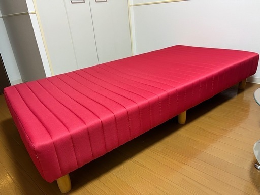 足付きシングルマットレス一体型ベッド