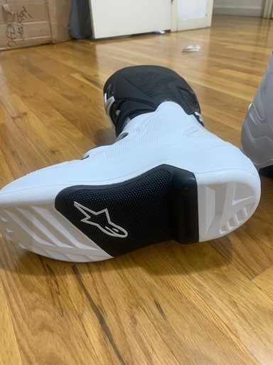 【新品】アルパインスターズMXブーツ　テック7 サイズ9！