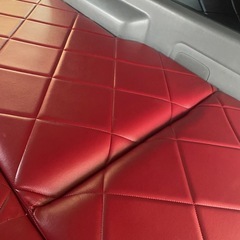 200系ハイエース　跳ね上げベットキットの画像
