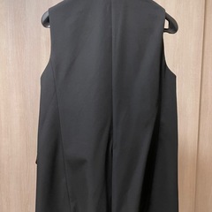 UNIQLOジレの画像