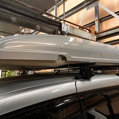 Inno ルーフボックスとベース
バーのセット