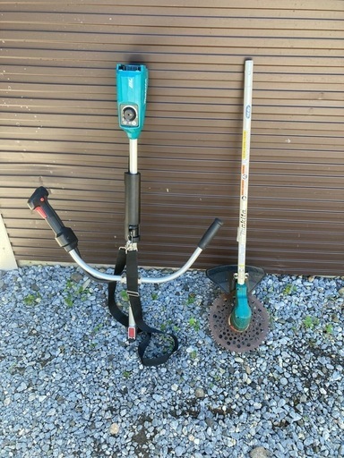 マキタ 充電式草刈機 MUR143UD 14.4V